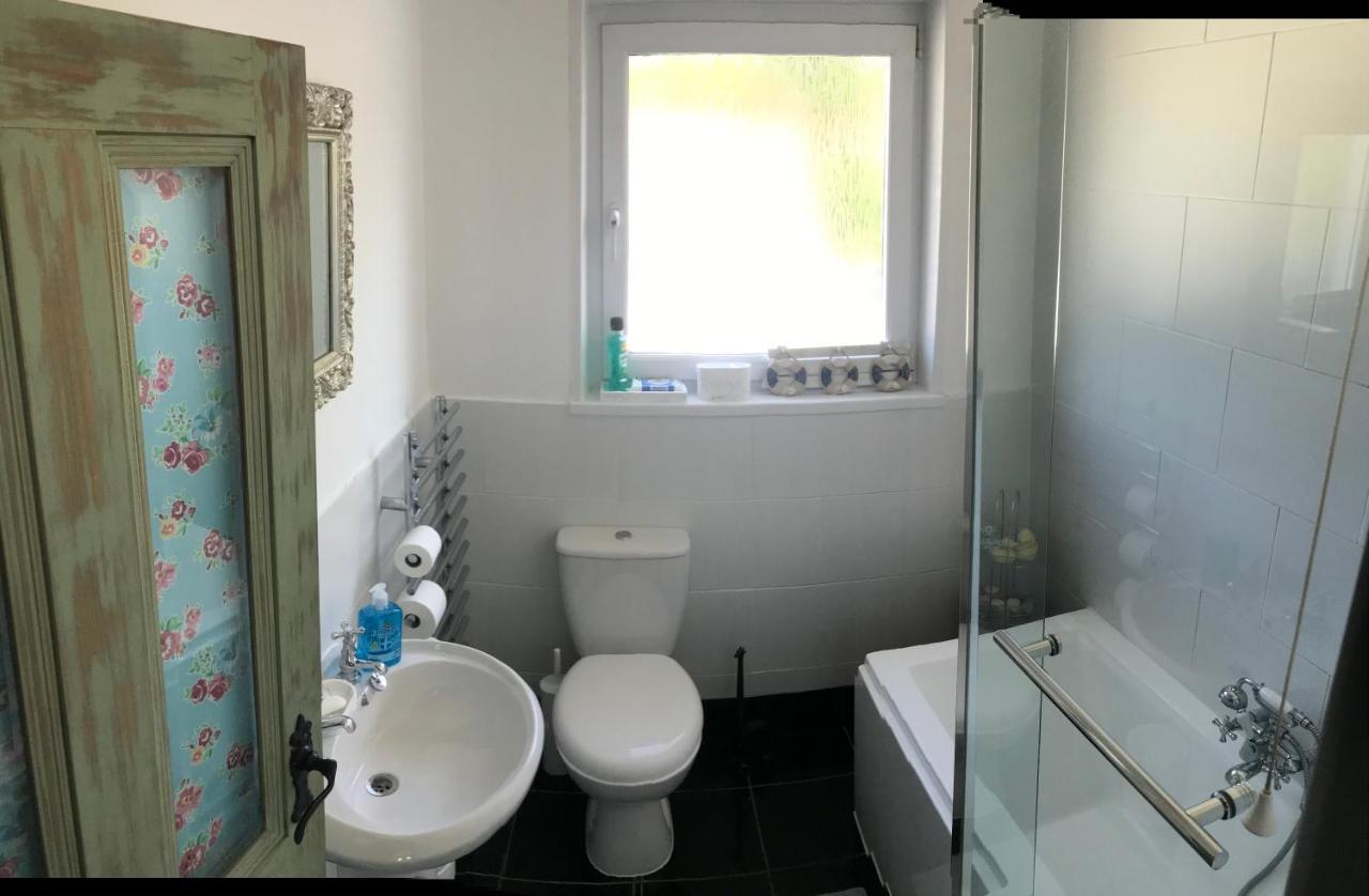 Charming 3 Bedroom House With A Warmth Character Glyn Neath المظهر الخارجي الصورة